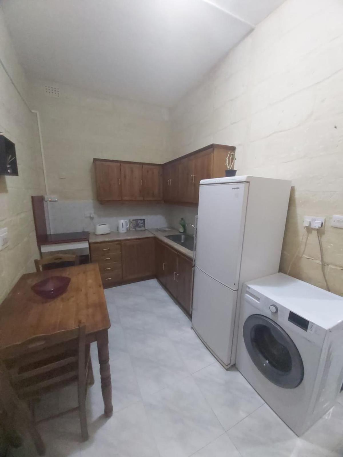 Three * Il-Birgu