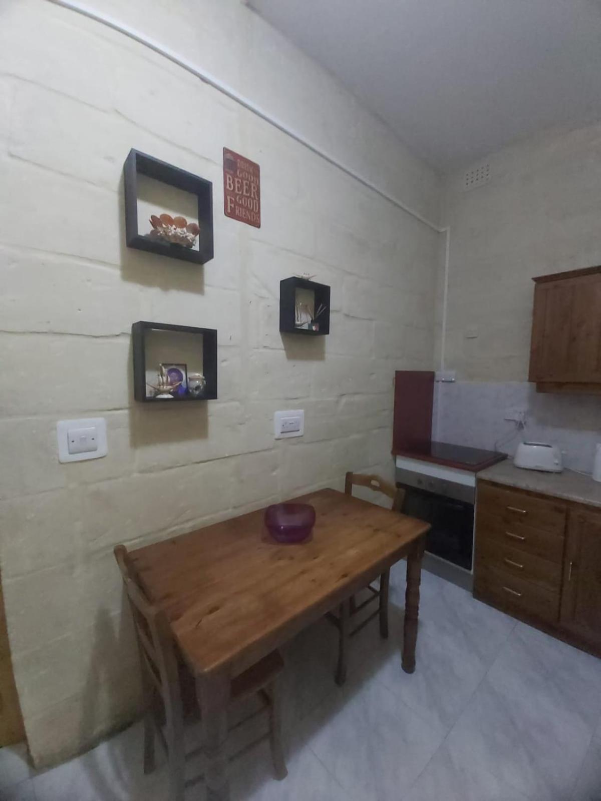 Three Appartement *